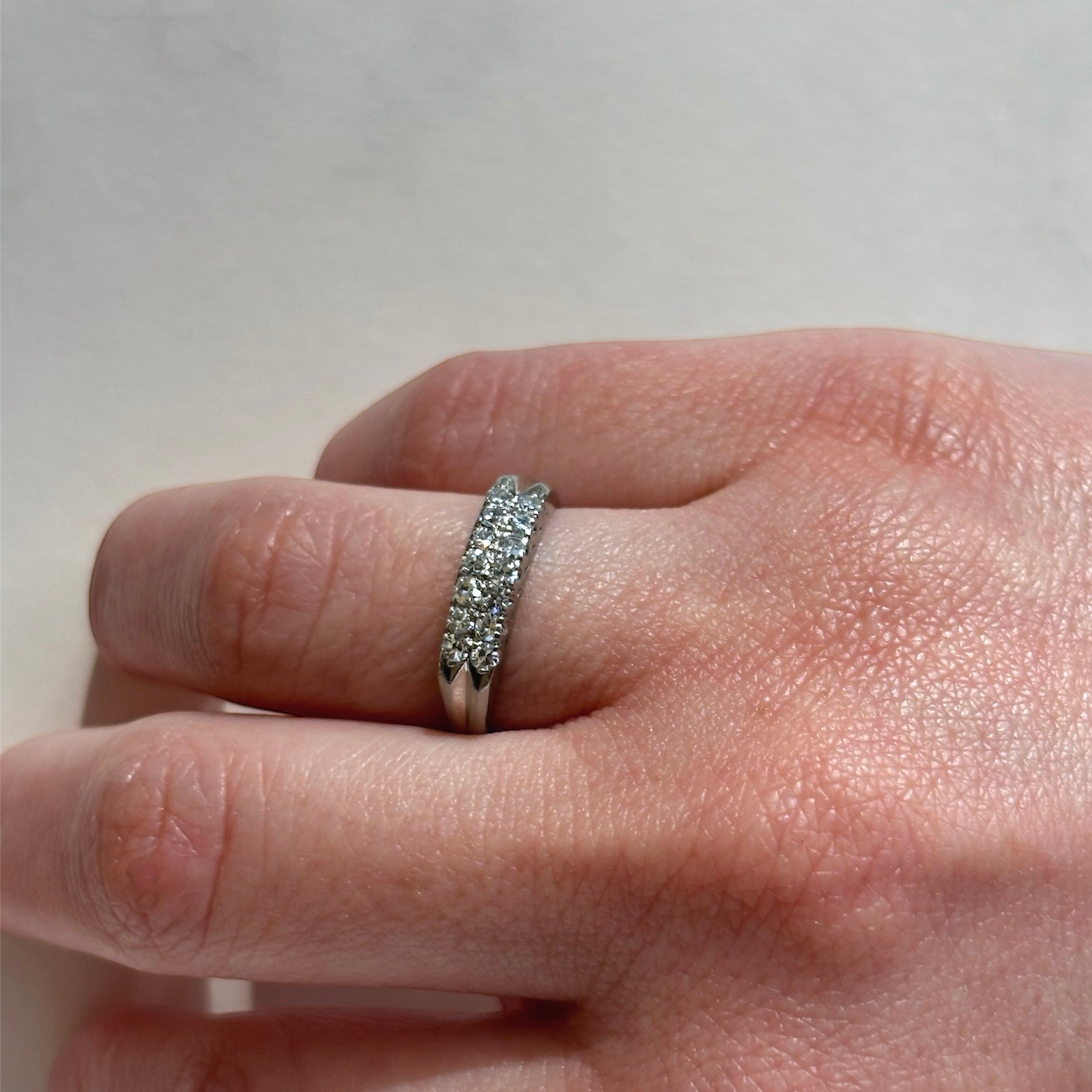 Antique Two-Layer Diamond Wedding Ring
