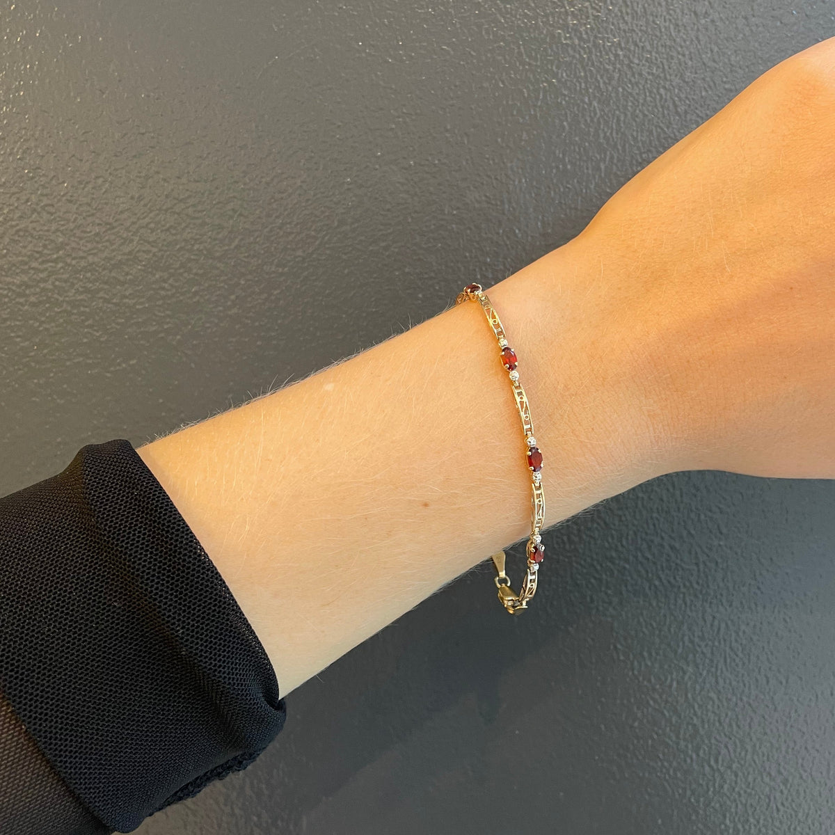 Vintage 10k Garnet and Diamond Bracelet