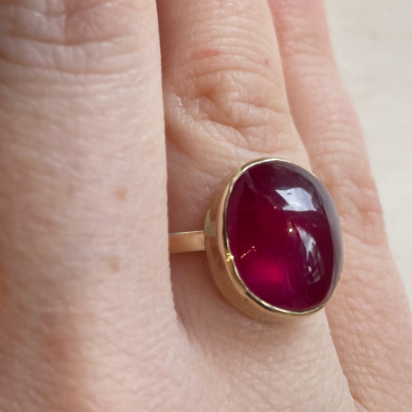 ruby, cabochon, 10K gold, gold, bezel, bezel setting, ring, jewelry, fine jewelry, custom jewelry, engagement ring