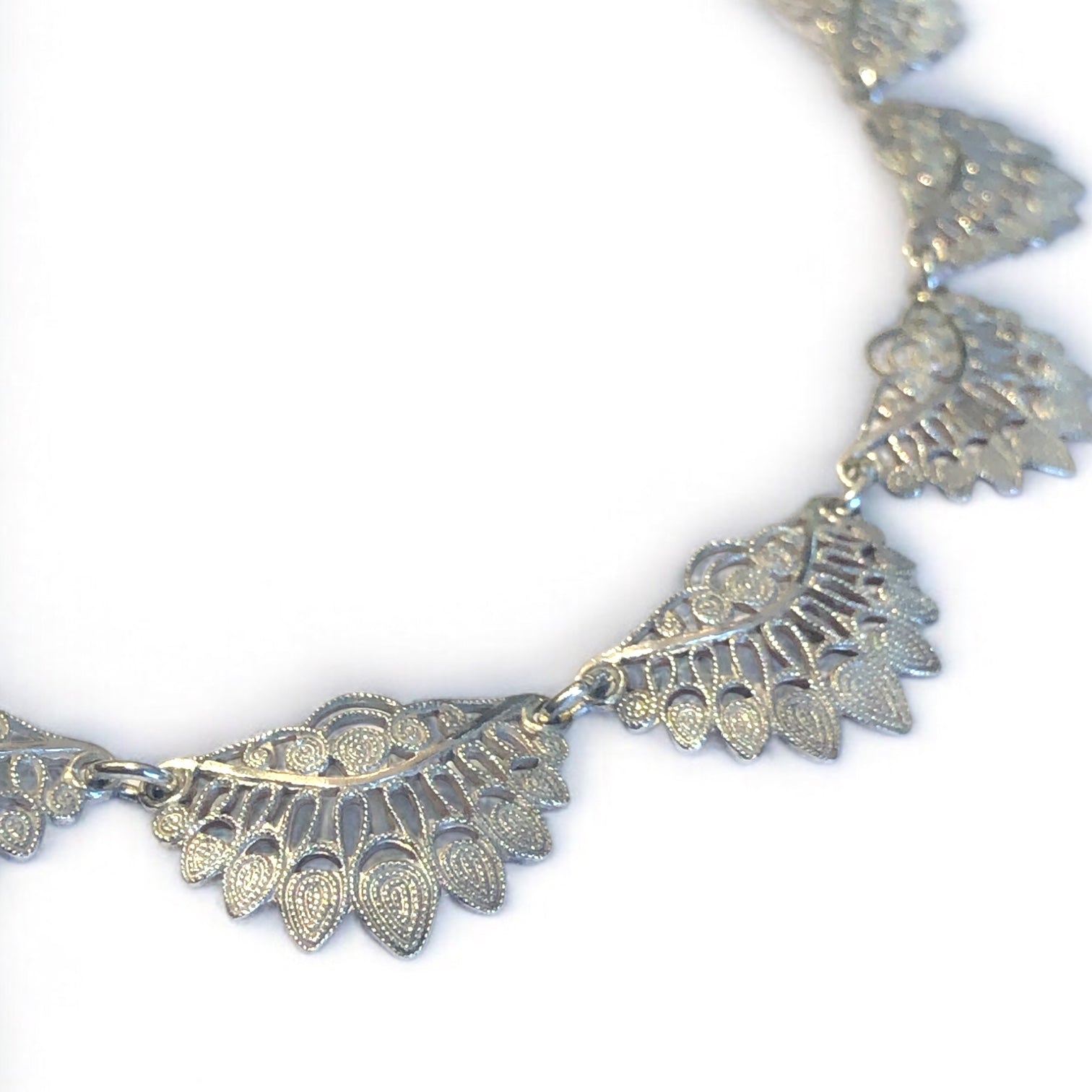 Vintage Small Fan Bib Necklace