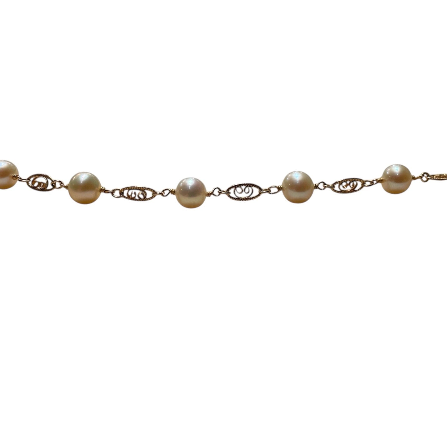 rebekah brooks, rebekah brooks jewelry, jewelry, bracelet, pearl jewelry, pearl bracelet, pearl and gold, pearl and gold bracelet, jewelry near me, northampton, cambridge