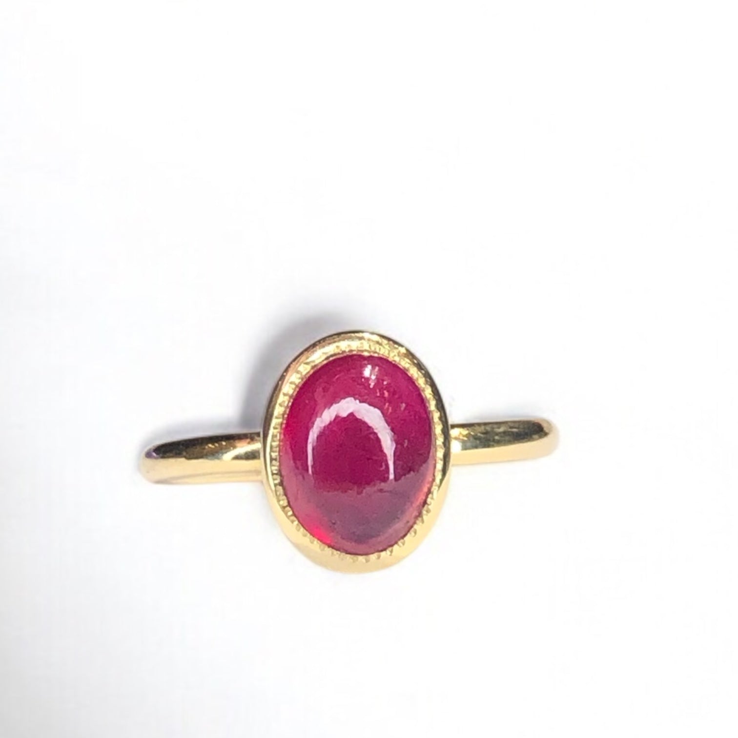 14k Yellow Gold Ruby Cabochon