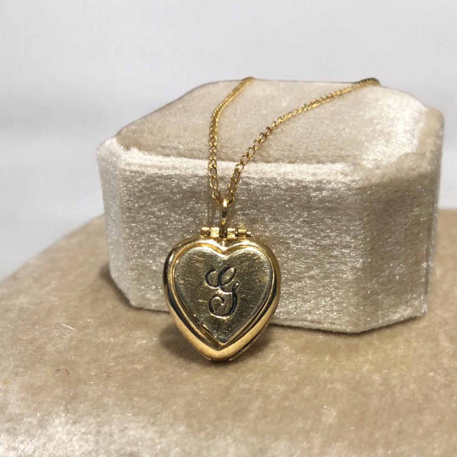 Vintage Engraved Heart Locket