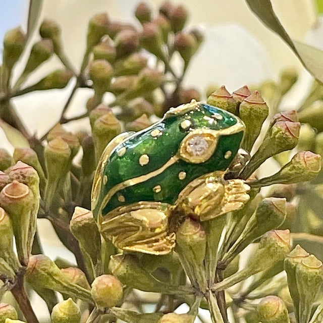 Antique Frog Pendant