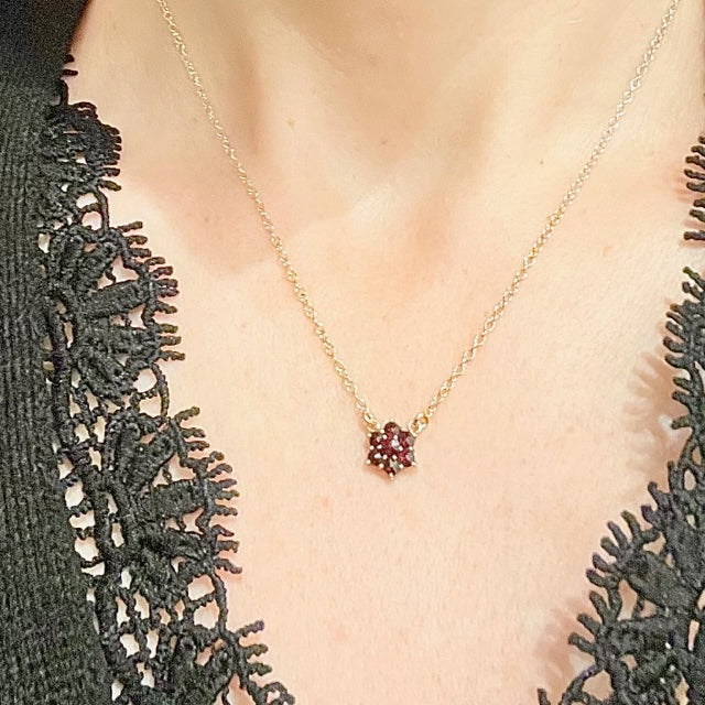 Garnet deals cluster necklace