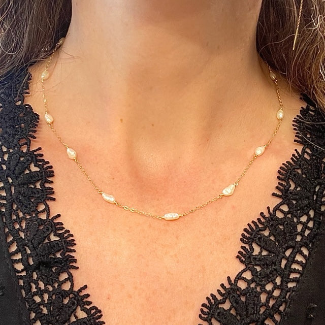 Jewelry, custom jewelry, jewelry stores near me, pearl necklace, pearl, gold, silver, rice pearl, women's necklace, pearl on chain necklace, pearl and chain necklace, northampton, cambridge