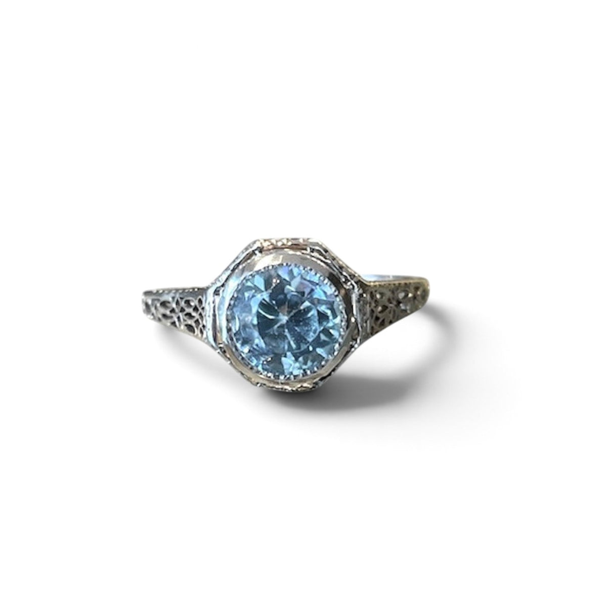 Antique Round Aquamarine Ring