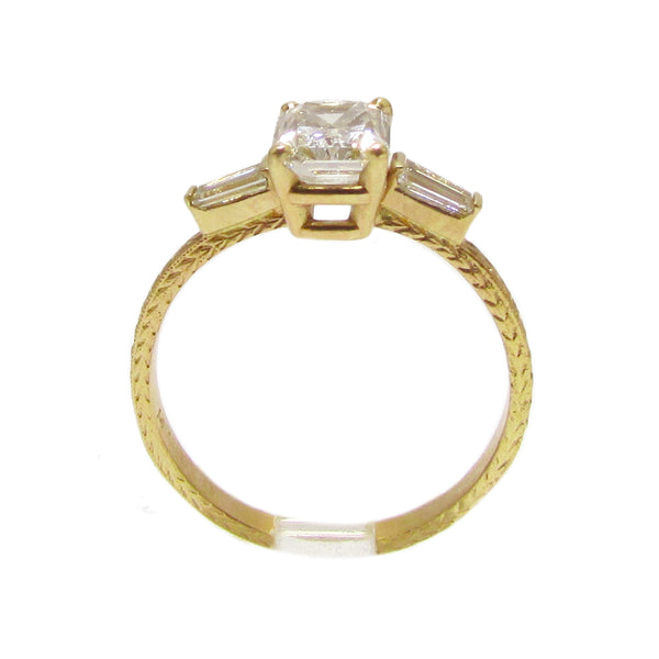 The Wheat Engagement Ring w. Radiant-cut Diamond