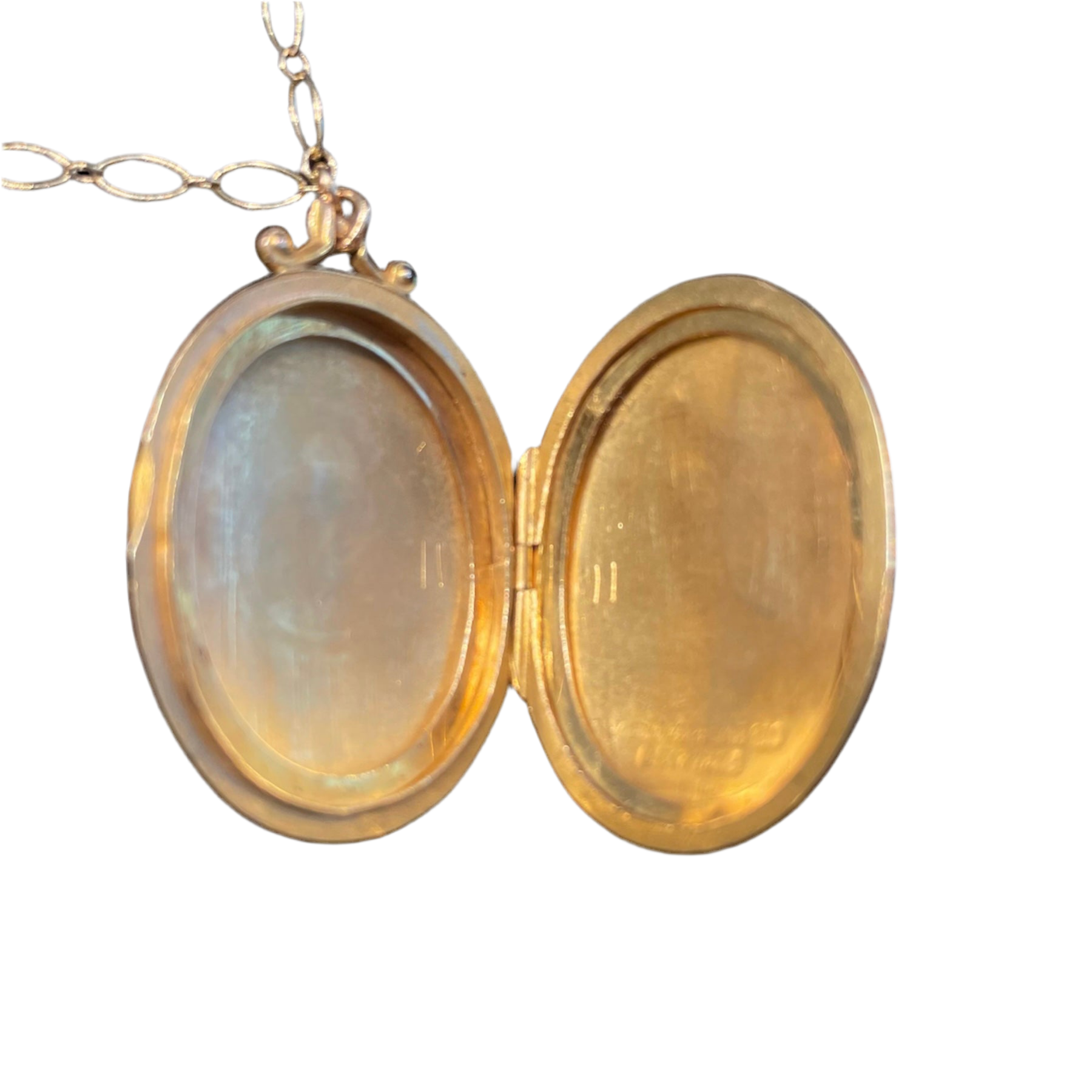 Rebekah Brooks Jewelry, locket, antique locket, gold locket, oval locket, yellow gold locket, locket necklace, locket pendant, necklace, pendant necklace, antique necklace, antique locket necklace, northampton