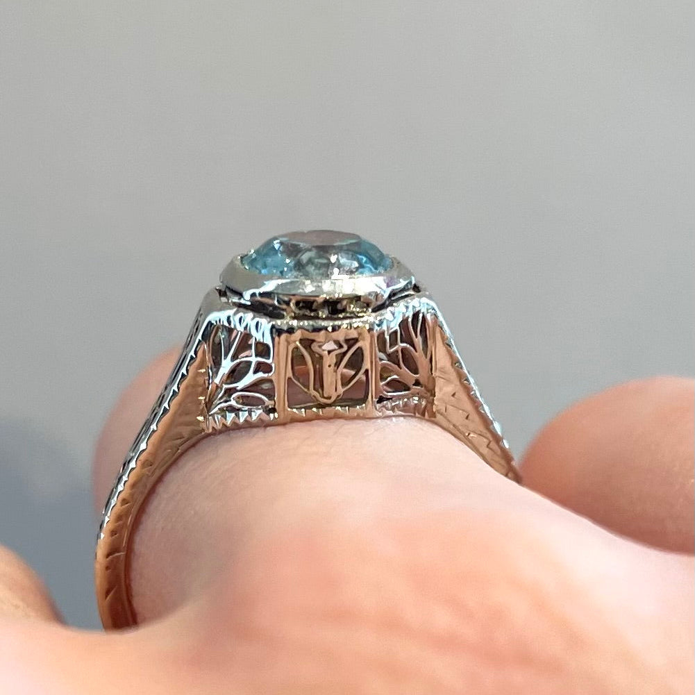 Antique Round Aquamarine Ring
