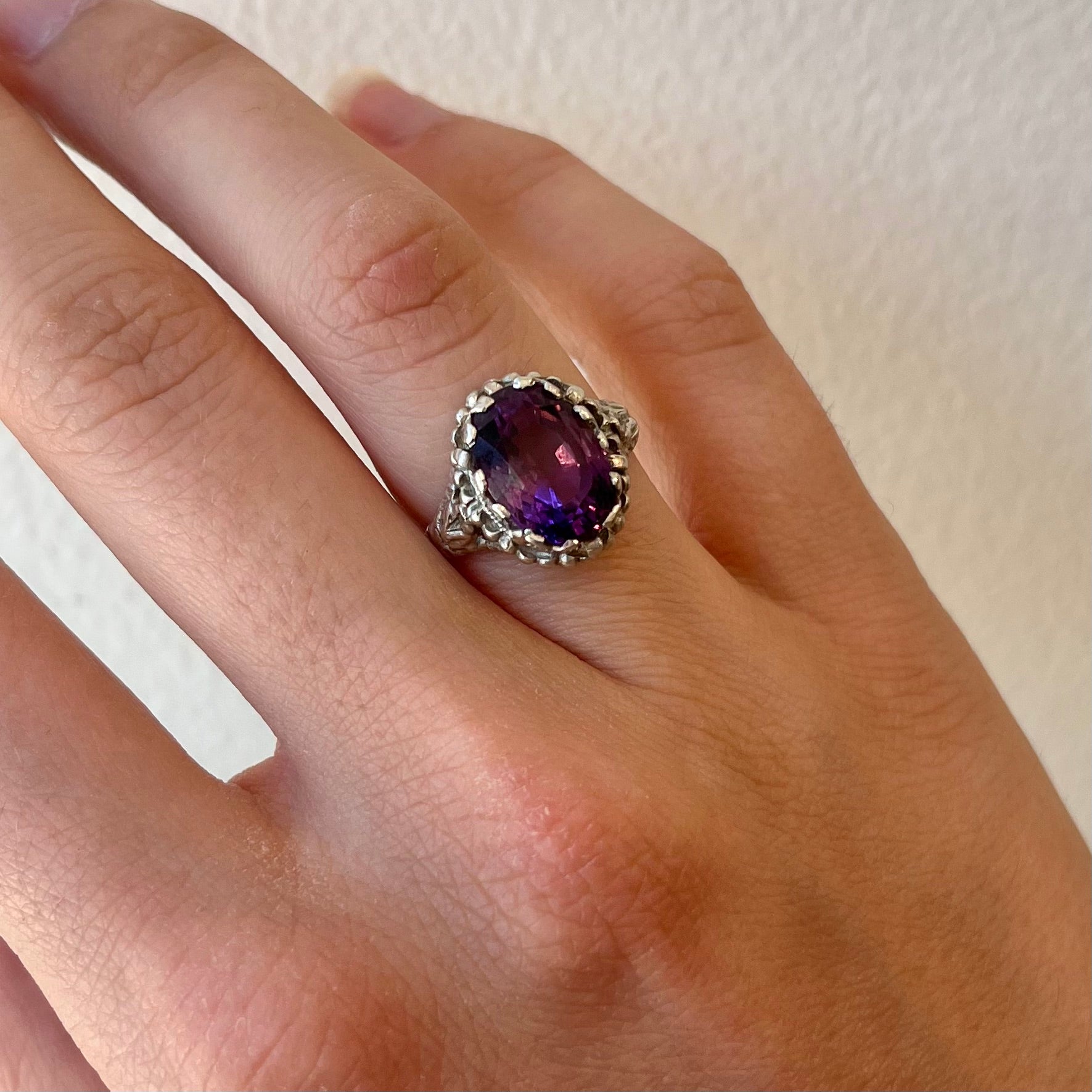 Vintage Sterling Silver Amethyst Ring