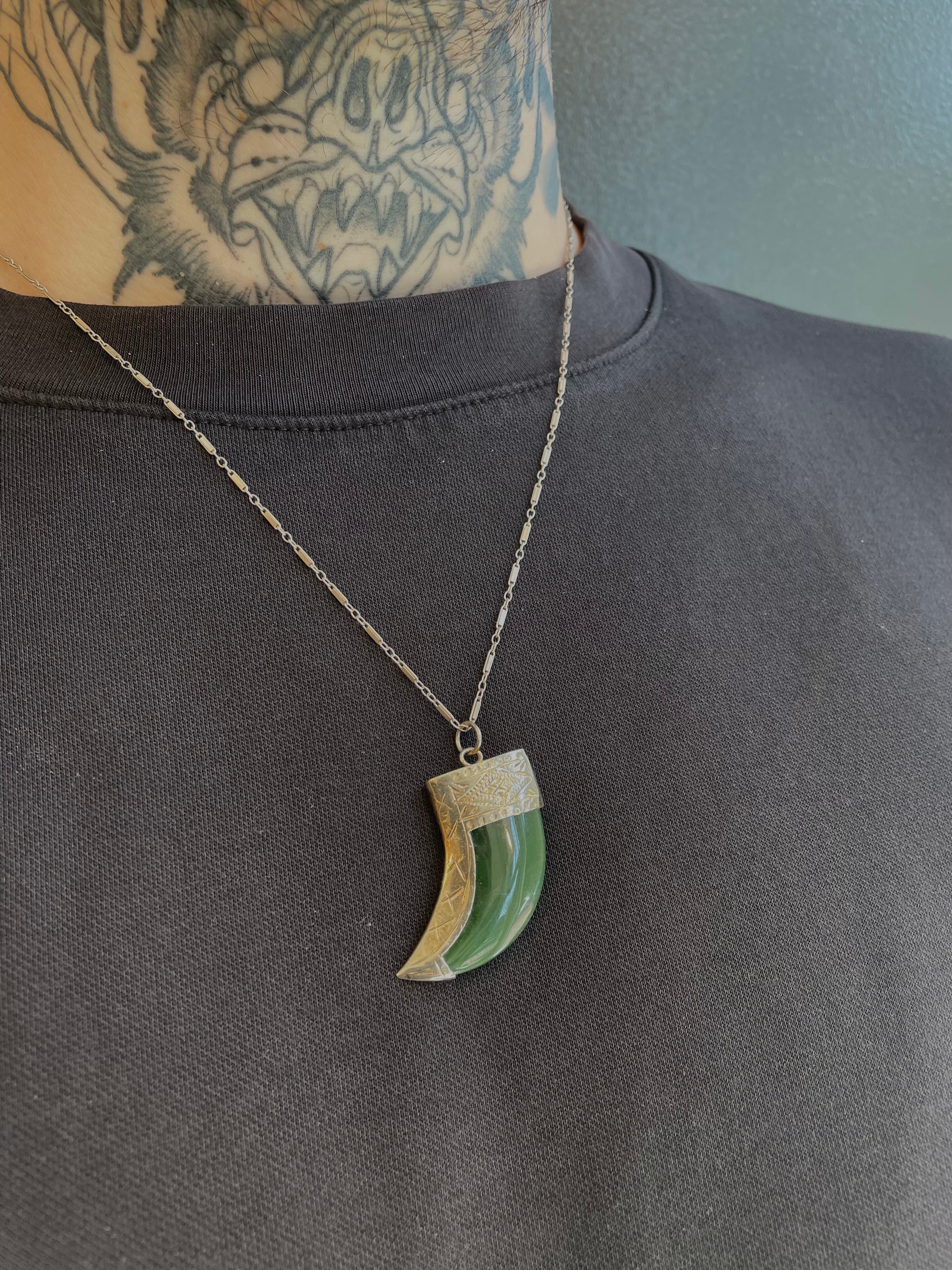 Vintage Jade Claw Pendant Necklace