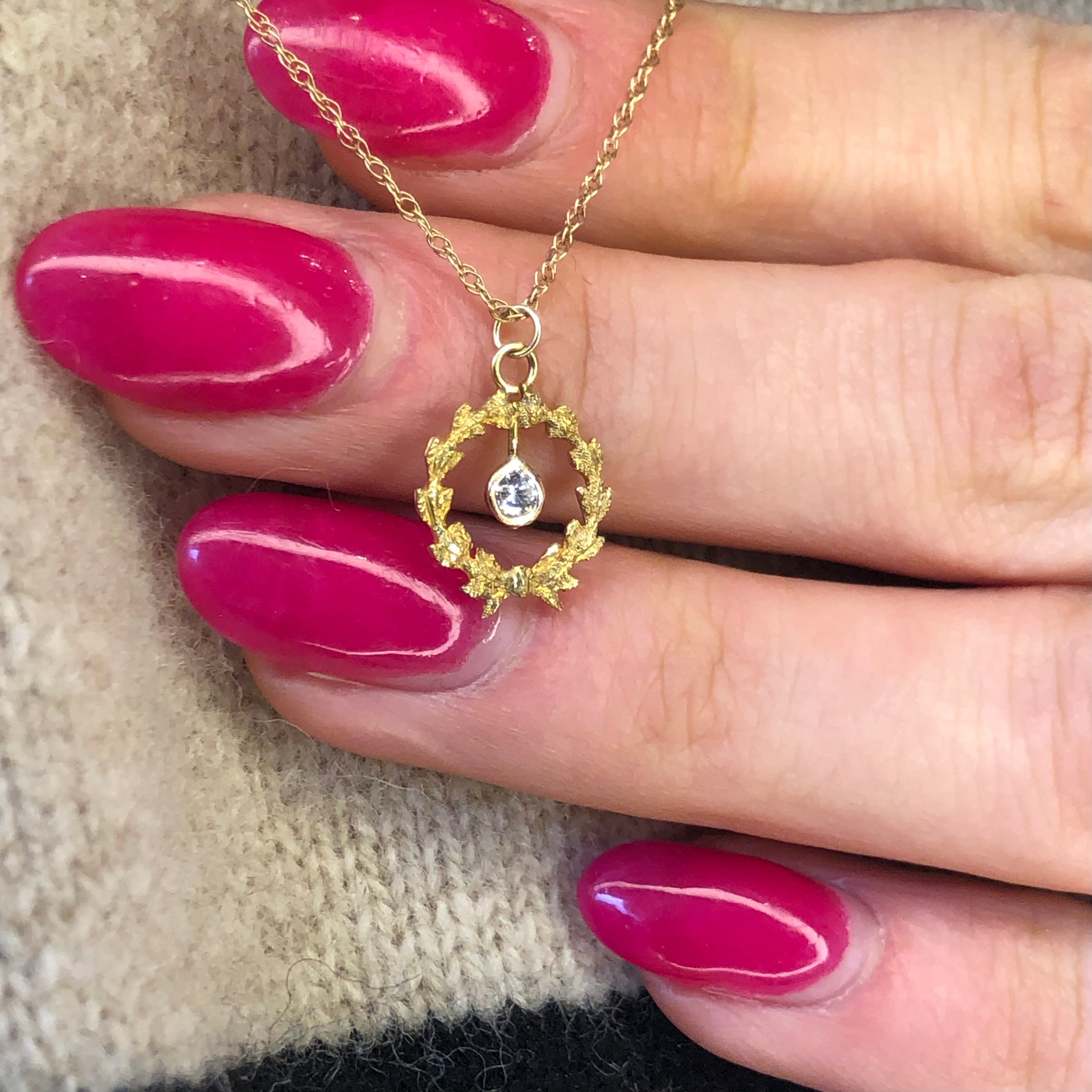 Antique Wreath Necklace