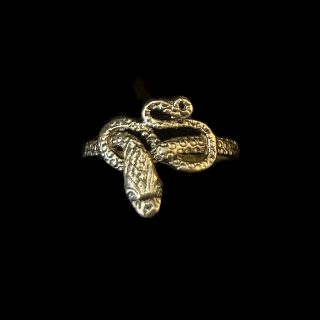 14k Victorian Snake Ring w. Diamond Eyes