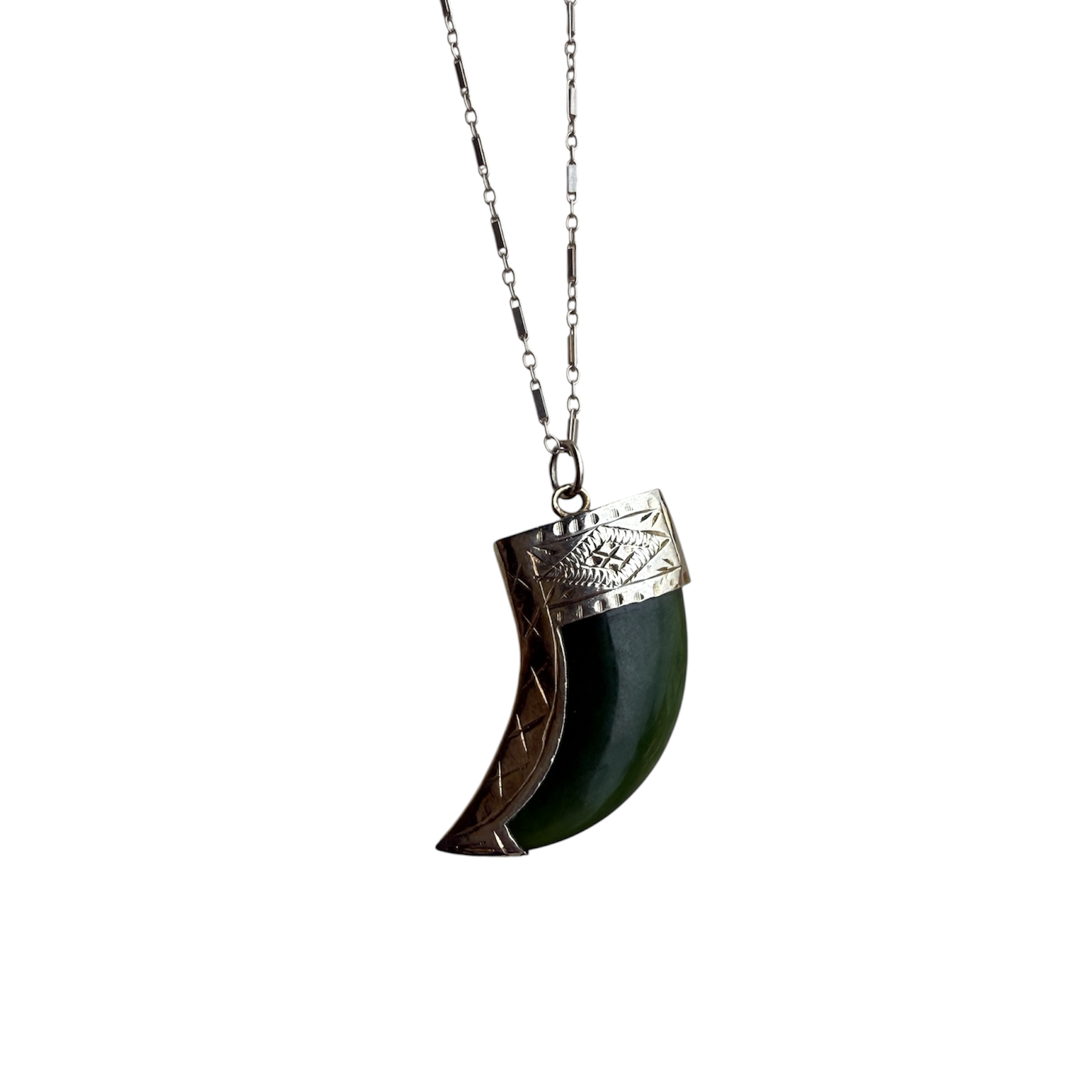 Vintage Jade Claw Pendant Necklace
