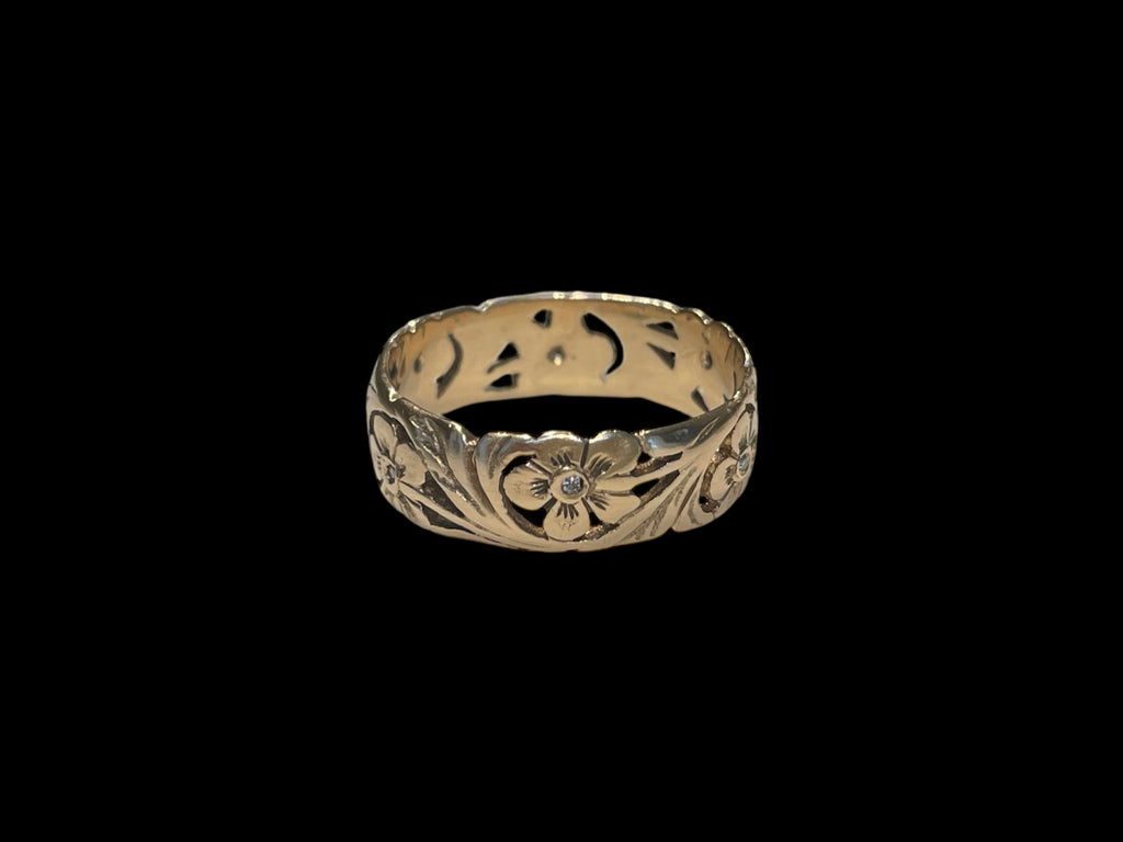 Antique Floral Engraved Band