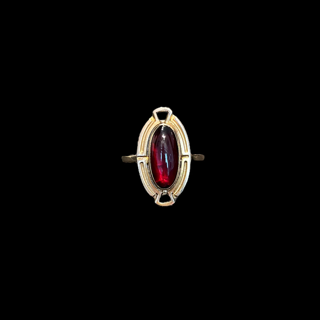 Art Deco Ring with Garnet