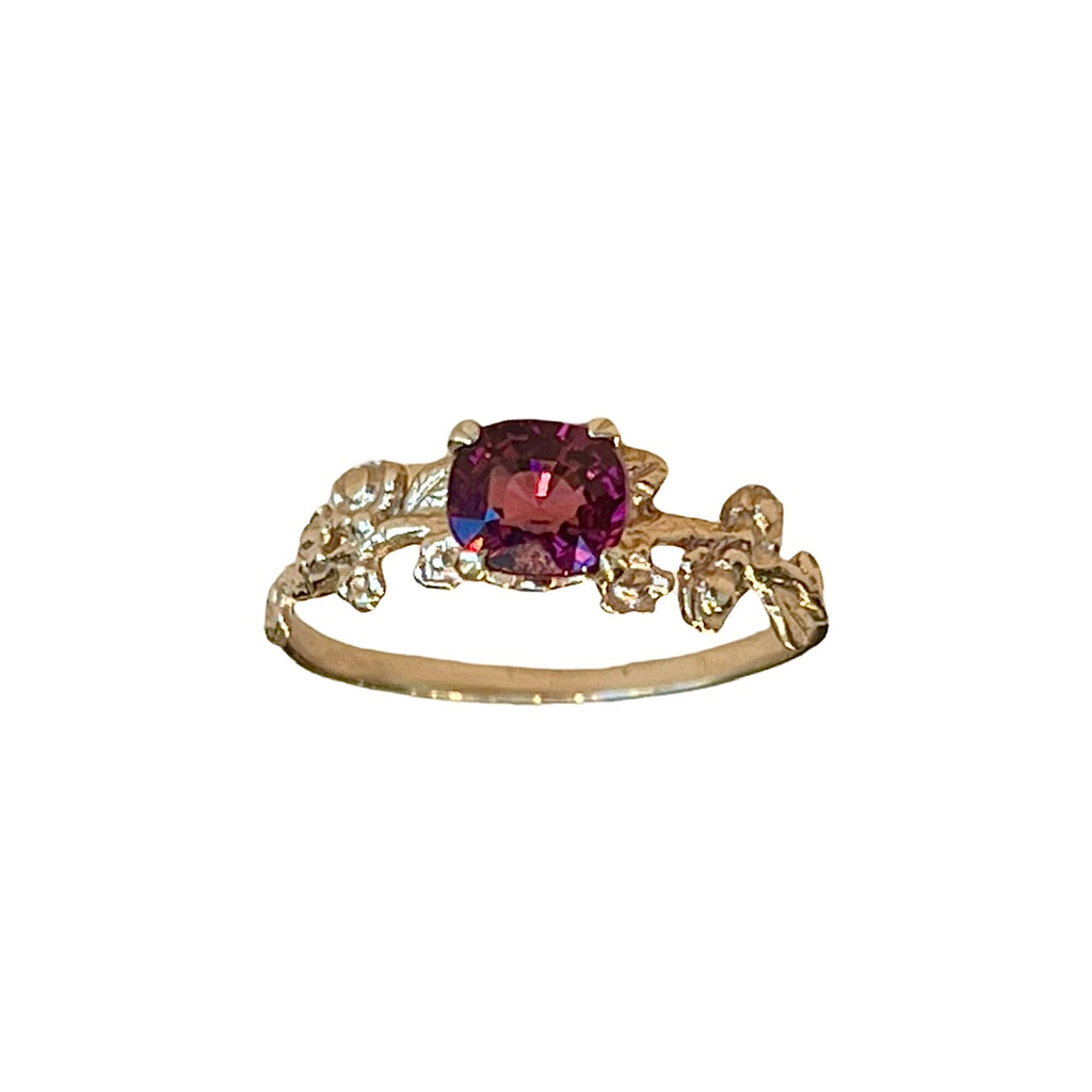 The Garland Engagement Ring w. Red Garnet