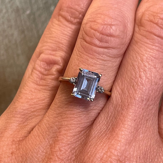 Antique Blue Topaz Ring w. Accent Diamonds