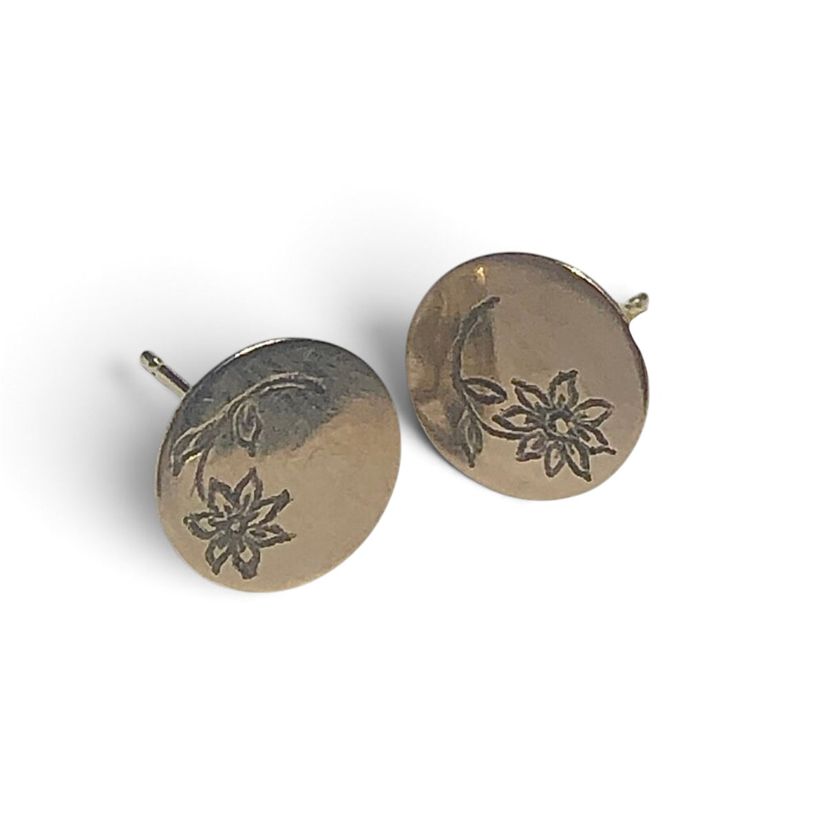Vintage 10k Floral Studs