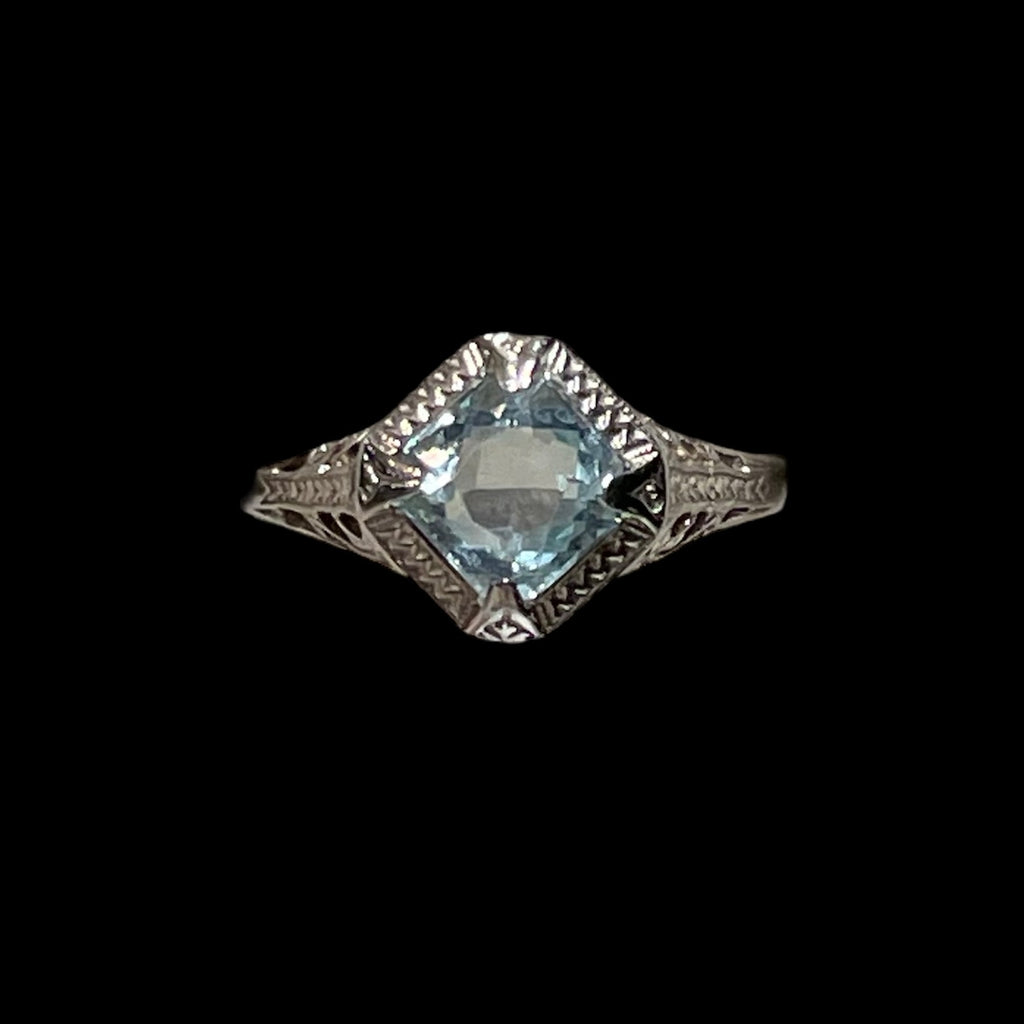 Antique 14K White Gold Aquamarine Ring