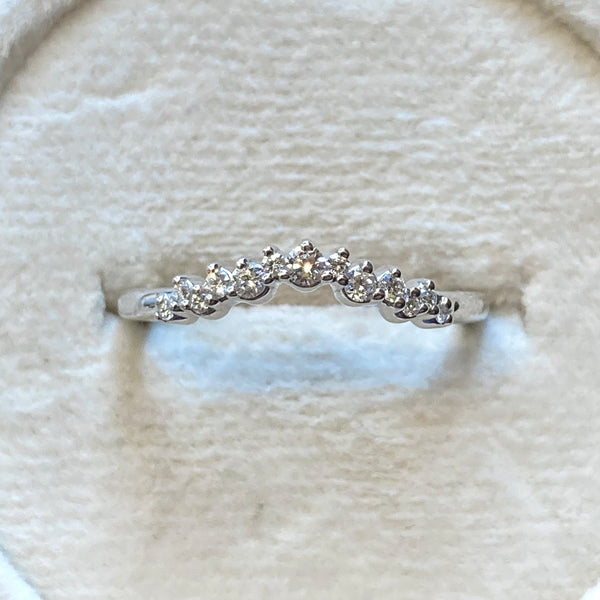 The Staggered Diamond Contour Ring