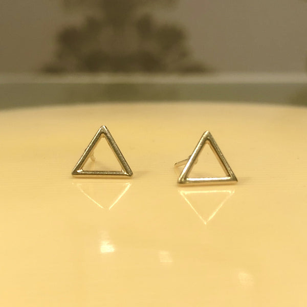 15% Off! Triangle Cut-Out Stud Earrings