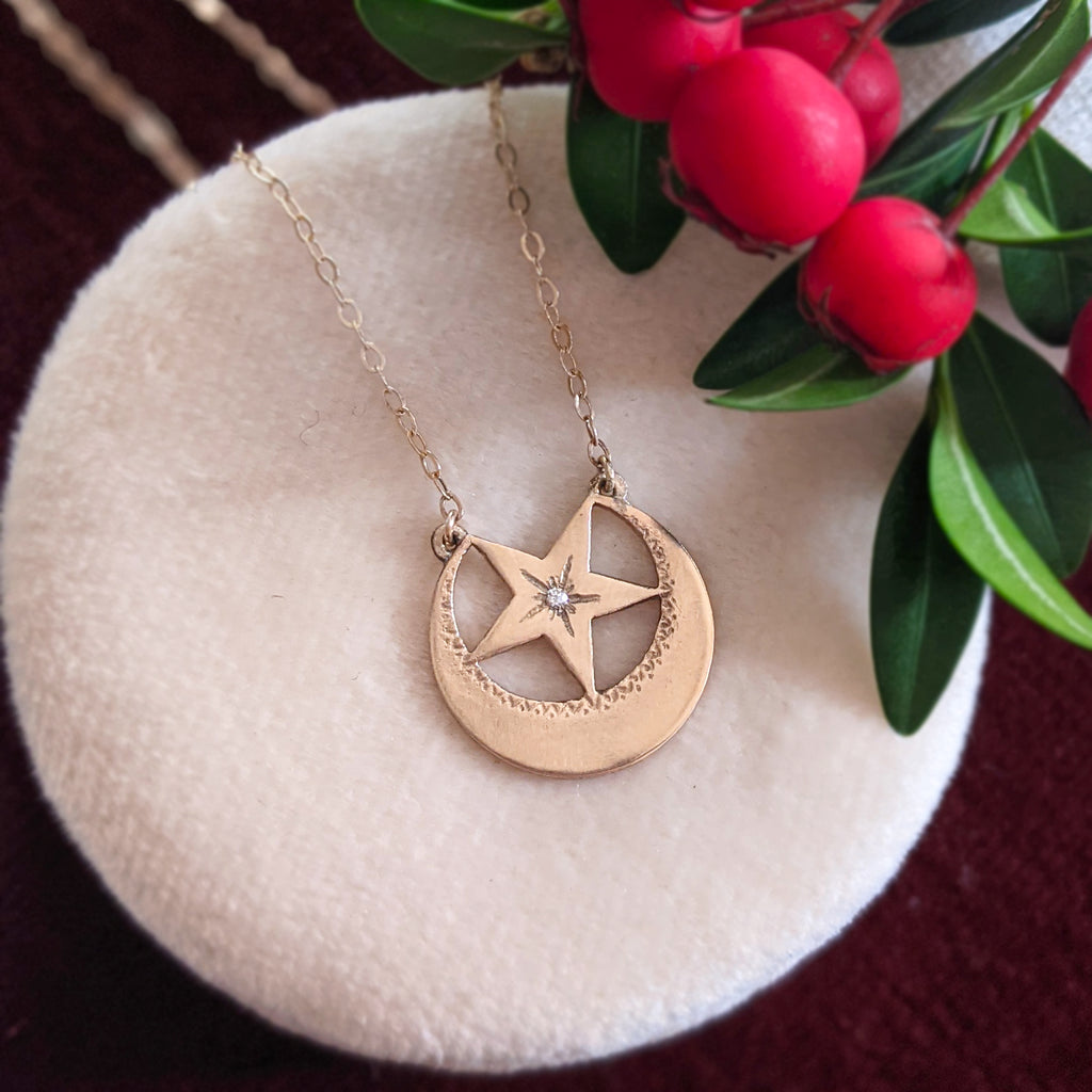 Rising Star Necklace w. Diamond